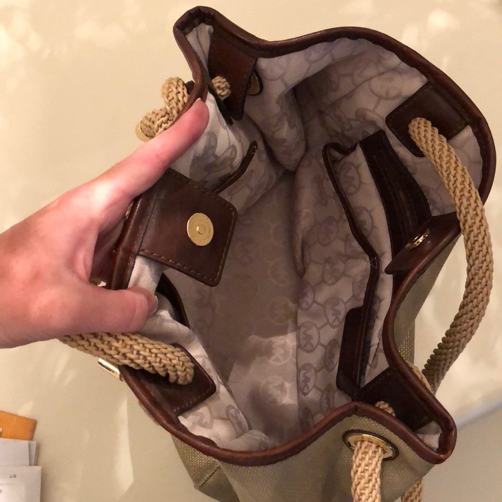 Michael Kors Rope Purse - Picture 3 of 4